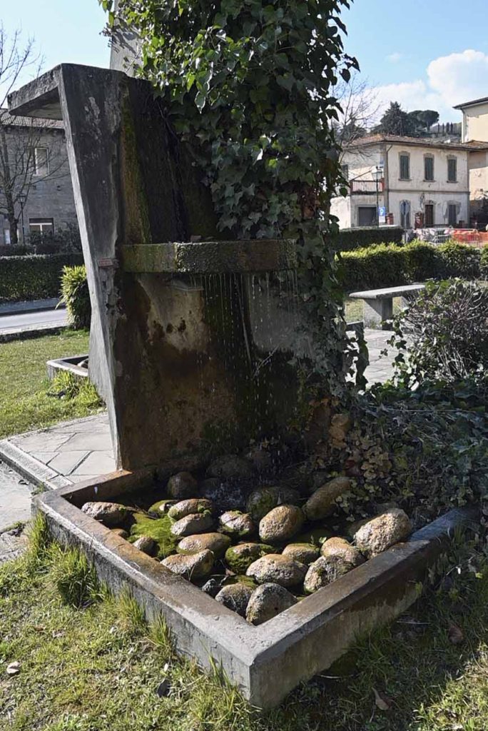 fontana di Gaiole in Chianti